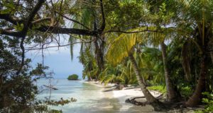 10 Most Beautiful Islands In The World 15 Most Beautiful Islands In The World - Best Travel Facts